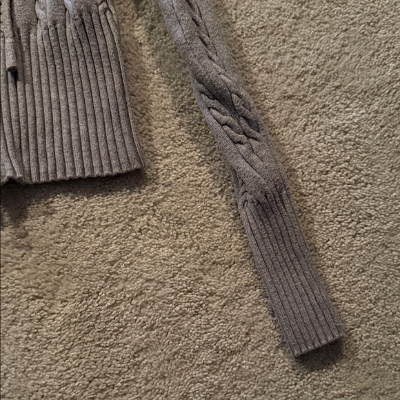 Knit sweater - Picture 2 of 4